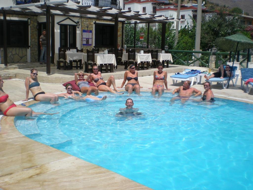 Sunny Garden Nilufer Hotel Turgutreis Eksteriør billede